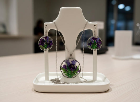 Real Dried Flower Resin Jewelry Set Silver Plated Necklace 18 Inch Chain & Matching Earrings Botanical Floral Gift for Her