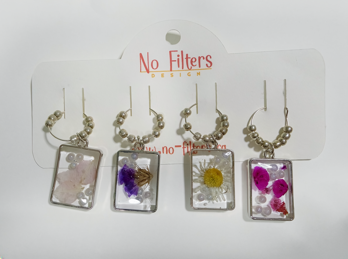 Wine Glass Charms Set of 4 – Resin Charms with Flowers, Butterflies & Sparkle – Gold or Silver Bezels – Party Drink Markers